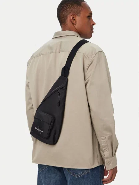 Ruksak Calvin Klein crna