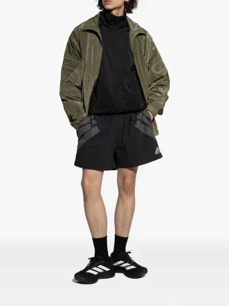 Semišové reflexní kraťasy Adidas s kulatým výstřihem černé