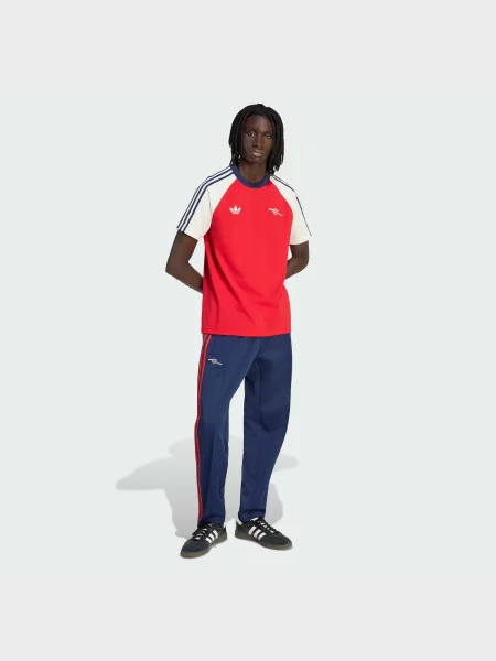 Спортивная футболка Adidas красная
