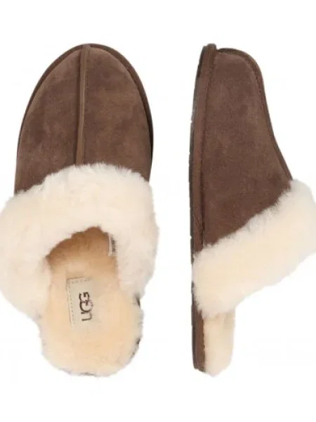 Pantofi Ugg de lână maro