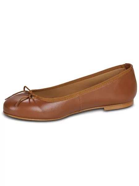 Pantofi Betty London maro