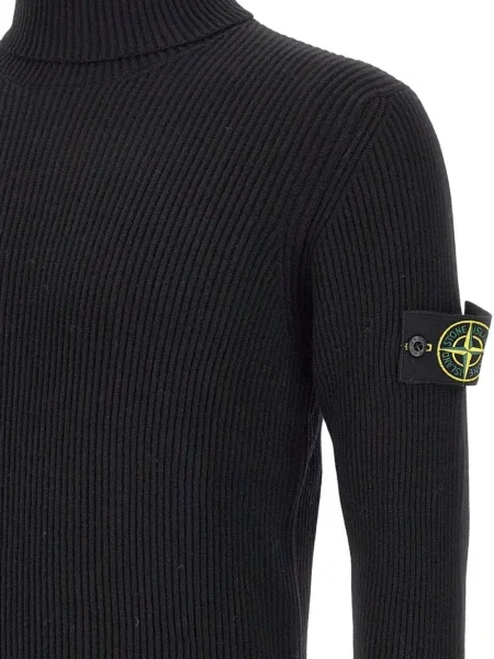 Sweter Stone Island z kamieniami prążkowany czarny
