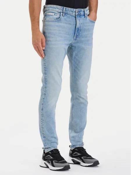Calvin Klein Jeans Дънки Taper Fit светлосин