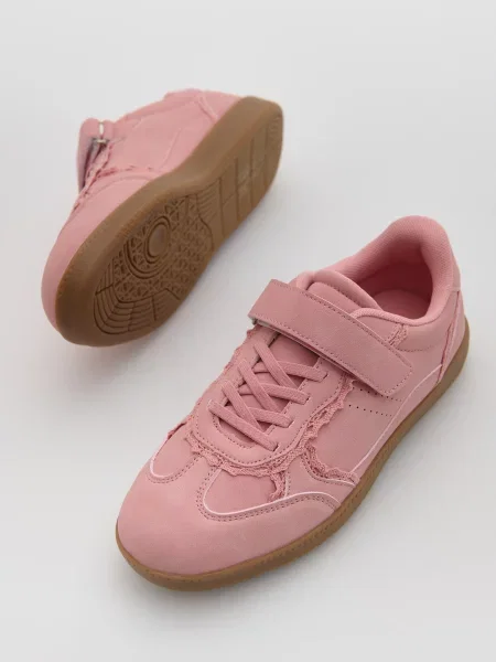 Кроссовки Reserved розовые