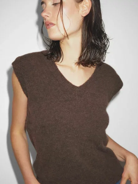 Noella Mellény N-Leatrice Knit Vest sötét barna