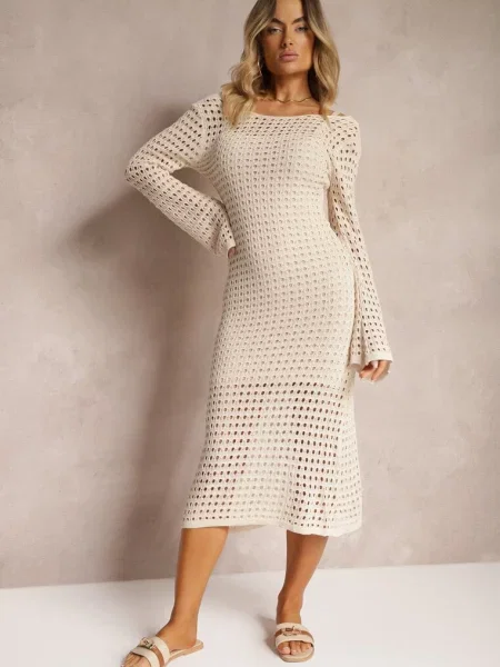 Sukienka Dzianinowa Midi w stylu Boho z Głębokim Dekoltem na Plecach Moralie beżowa