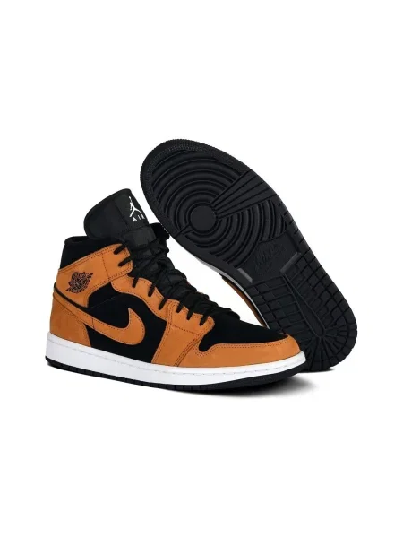 Pantofi Nike retro portocaliu