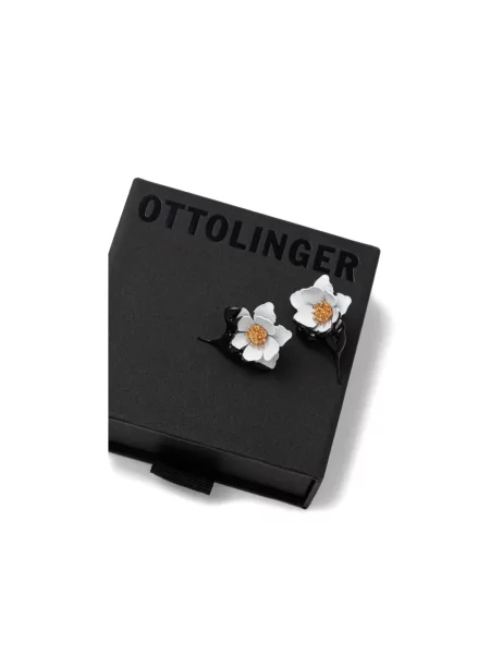 Cercei Ottolinger cu model floral alb
