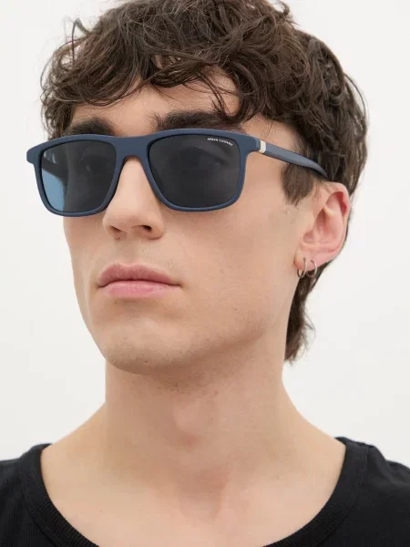 Солнцезащитные очки Armani Exchange