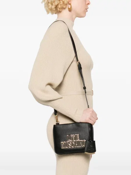 Rankinė per petį Love Moschino su autografu juoda