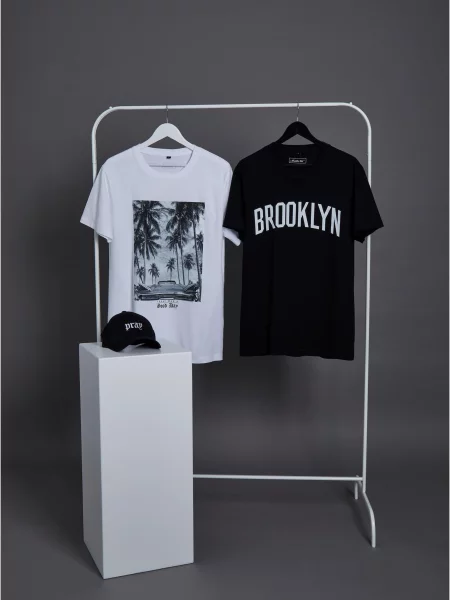 Tricou Mister Tee alb