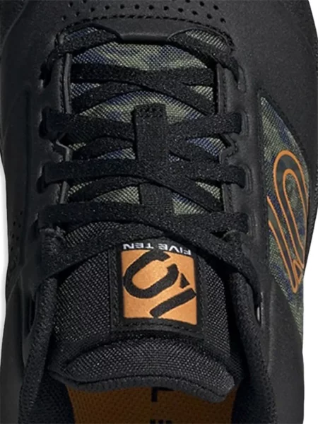 Бягане маратонки Adidas Cloudfoam черно