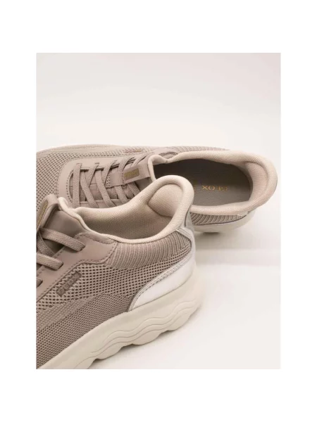 Pantofi Geox gri