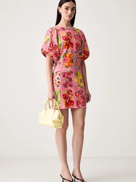 Never Fully Dressed rochie de vară cu roz