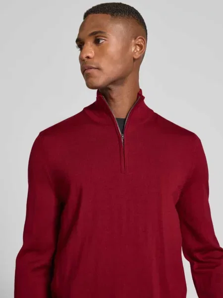 Sweter z dzianiny z żywej wełny z kołnierzem zapinanym model „Dario” Joop! Collection