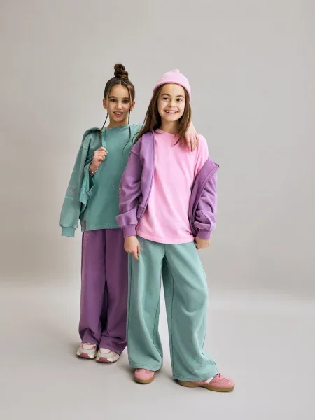 Reserved Tricou cu efect de prespălare violet-orhidee violet