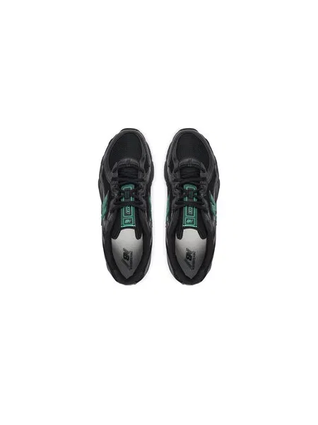 Sneakersy New Balance čierna