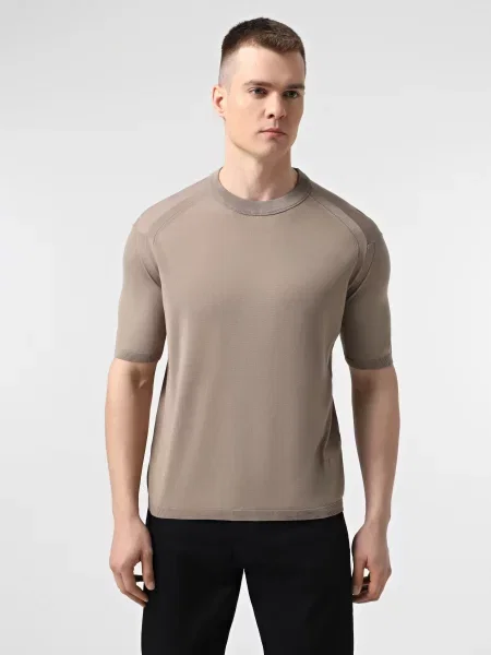 Футболка Emporio Armani из лиоцела коричневая