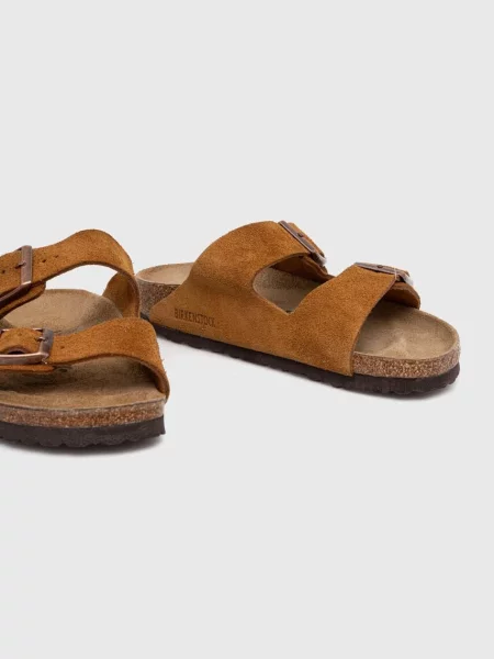 Замшевые шлепанцы Birkenstock коричневые