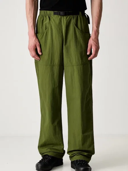The North Face pantaloni joggers pentru bărbați verde