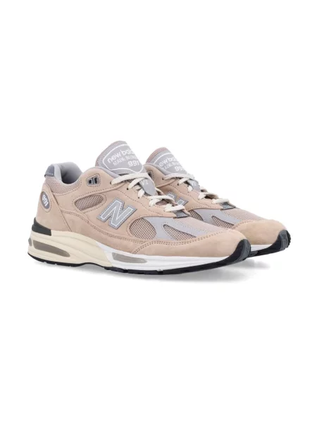 Sneakersy New Balance zamszowe beżowe