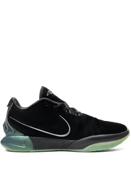 Sneakerși Nike LeBron negru