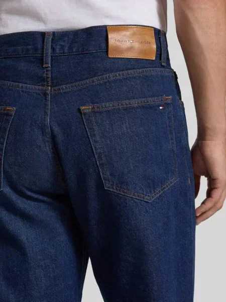Jeansy o luźnym kroju z czystej bawełny Tommy Hilfiger niebieskie