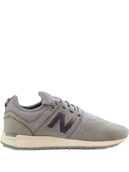 Sneakerși New Balance 530 din piele de căprioară roz