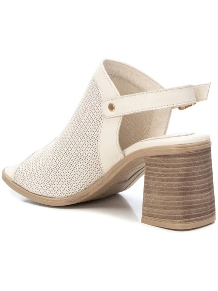 Pantofi Carmela alb