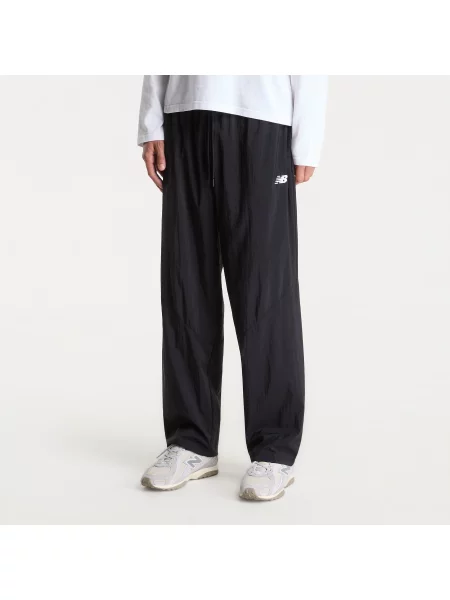 Pantaloni New Balance Sport Legacy Pant Black/ Black M negru