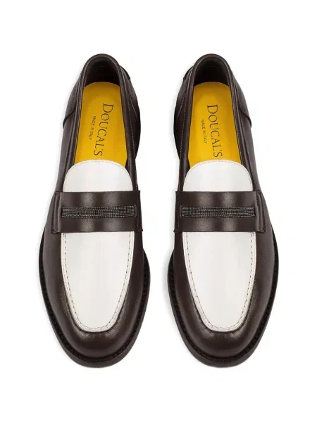 Pantofi loafer Doucal's din piele cu tepi maro