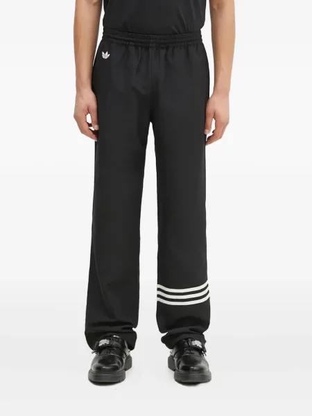 Pruhované cargo kalhoty Adidas s potiskem šedé