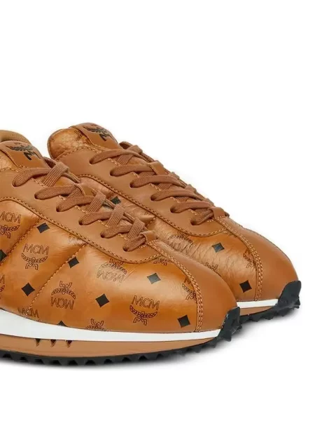 Matlasat sneakerși Mcm din piele maro