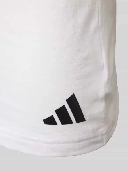 Piżama Adidas Sportswear z nadrukiem biała