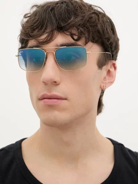 Slnečné okuliare Ray-Ban Explorer III arista gold/blue modrá