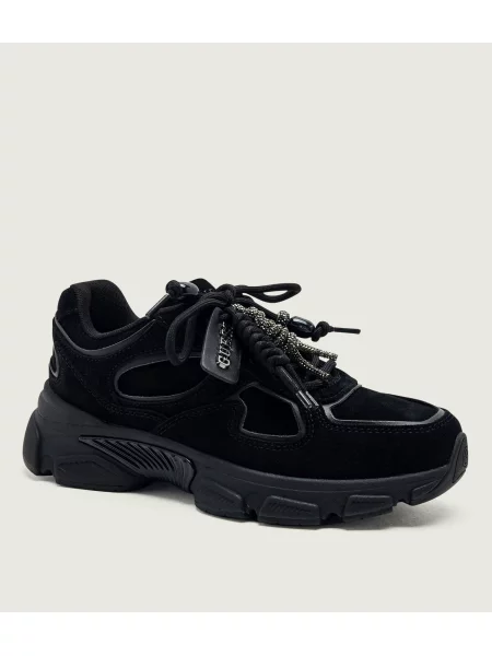 Guess Sneakers tornacipő Irrina | hasított bőr fekete