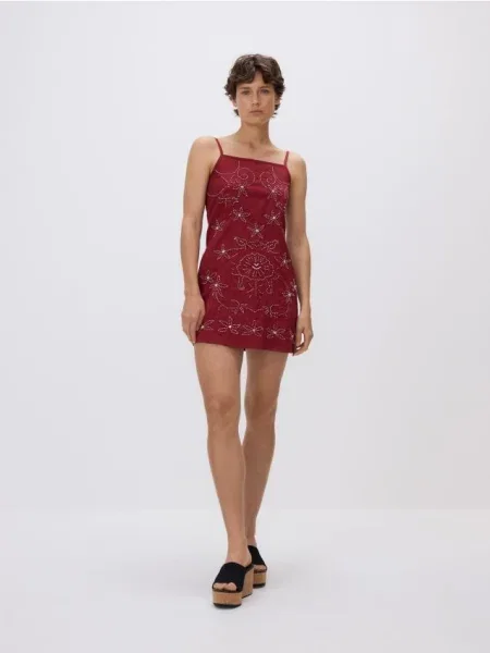 Reserved Sukienka mini z koralikami intenstywna czerwień