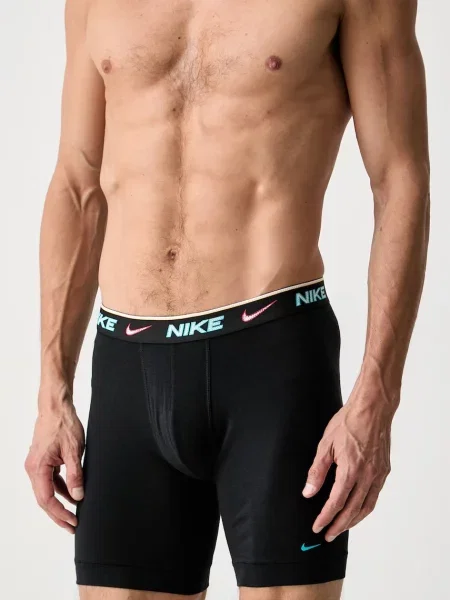 Боксеры Nike