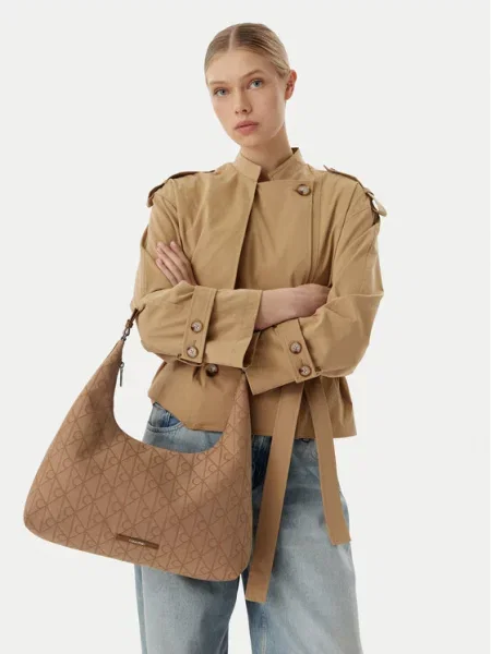 Geantă Calvin Klein Emblem Jacquard Maro bej
