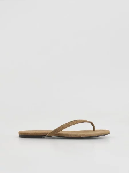 Замшевые шлепанцы Reserved бежевые