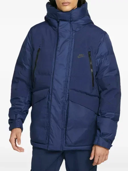 Hanorac Nike cu glugă cu imagine cu model camuflaj roșu