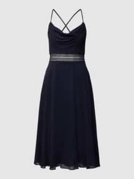 Sukienka koktajlowa z lejącym dekoltem V.m.