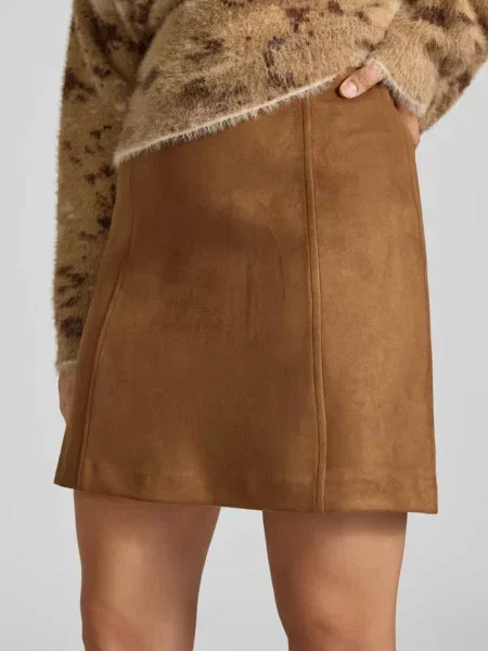 Rozkloszowana spódnica mini ze szwami działowymi model DONNAHAZEL' Vero Moda
