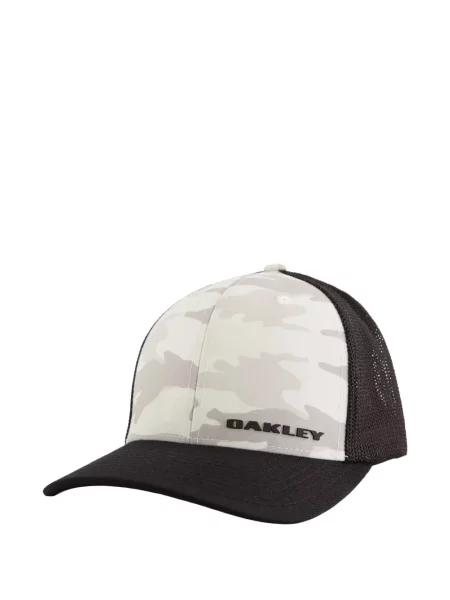 Камуфлажна шапка с козирки Oakley с принт черно