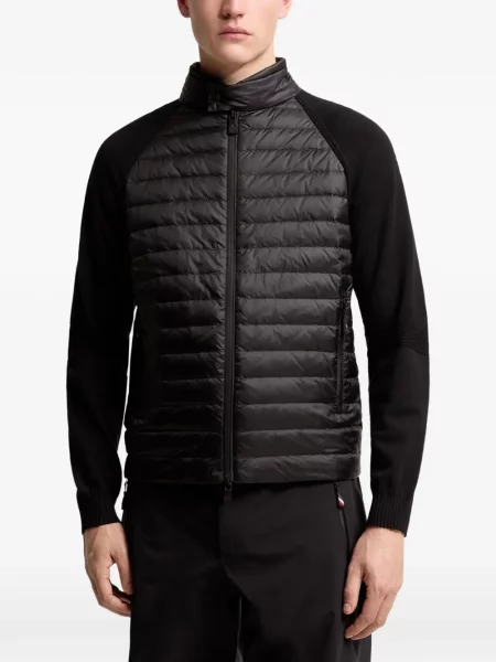 Яке Moncler черно