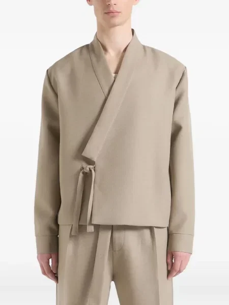 Яке Manière De Voir