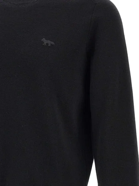Pulover Maison Kitsune cu broderie negru