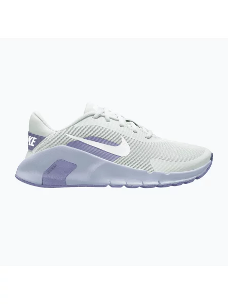 Încălțăminte de antrenament pentru femei Nike Flex Train summit white/purple pulse/purple pulse alb
