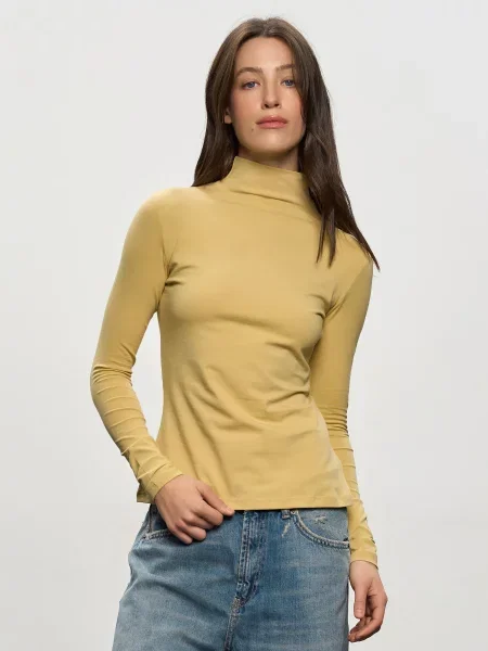 Водолазка водолазка Roza