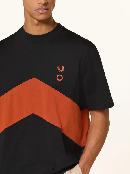 Fred Perry Tričko / tmavě oranžová černá